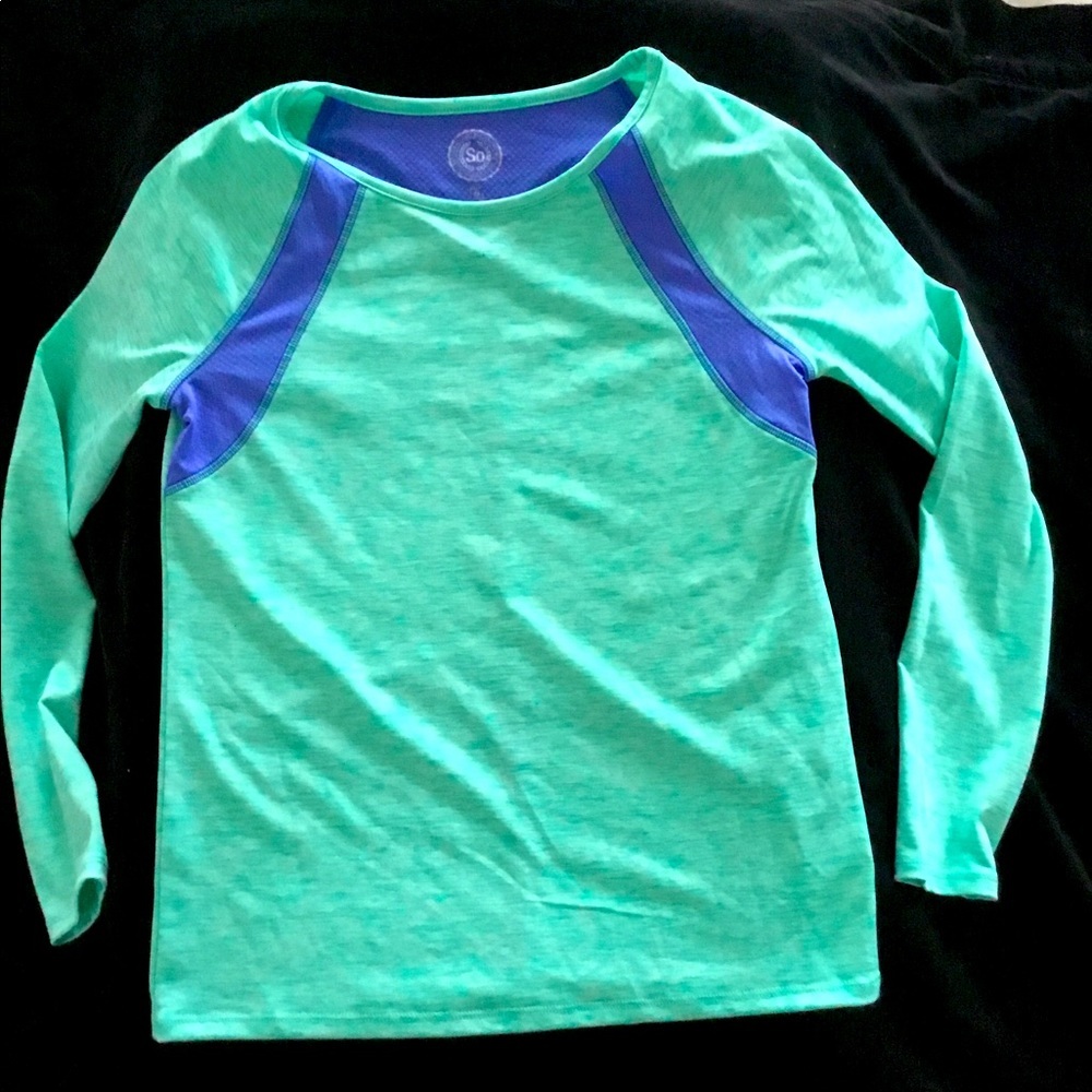 Girls top SZ 14 SO Athletic Top with hair tie